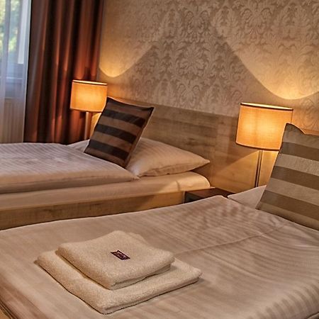 Hotel U Kasny Rajhrad Buitenkant foto