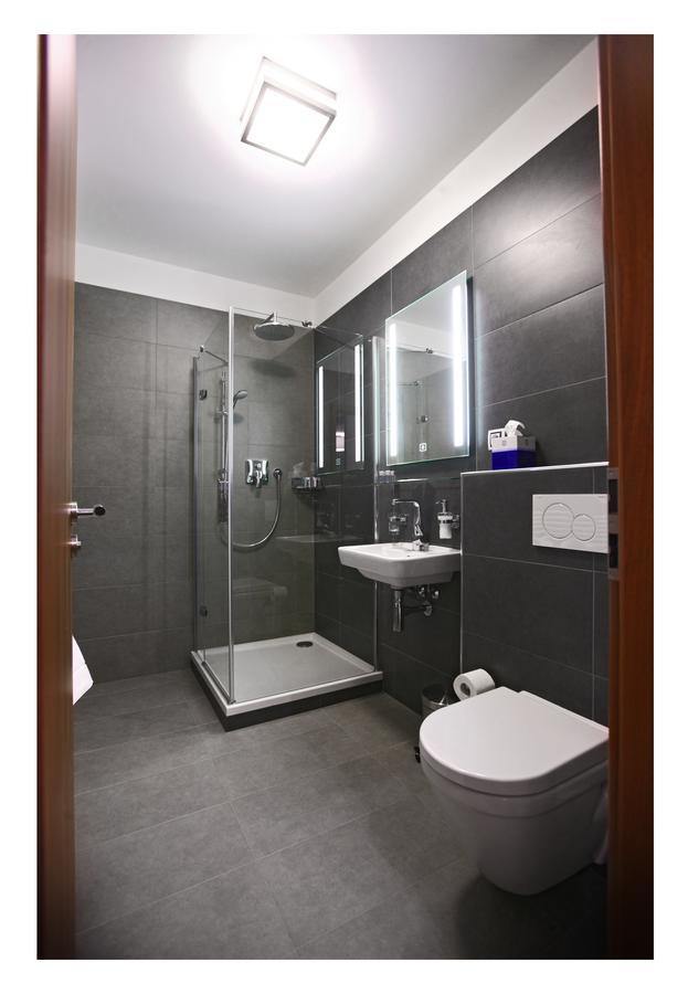 Hotel U Kasny Rajhrad Buitenkant foto