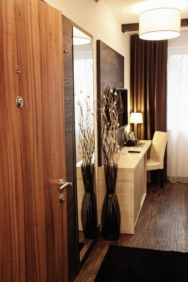 Hotel U Kasny Rajhrad Buitenkant foto